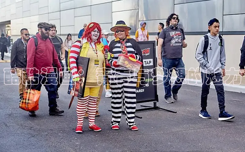 丫丫漫画在线观看下拉式阅读